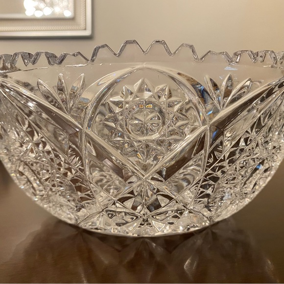 Floral Crystal Bowl - Picture 3 of 7